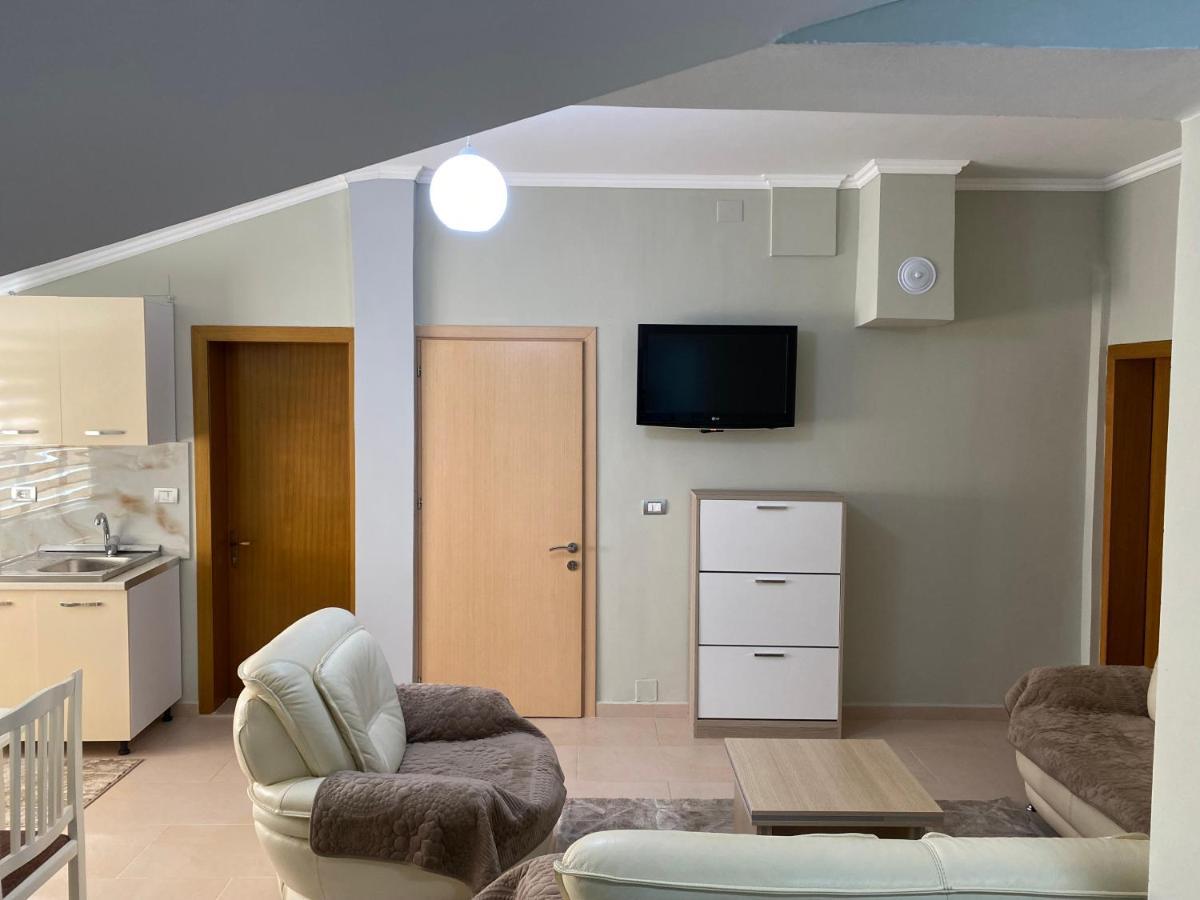 Cozy Guesthome Korce Eksteriør bilde