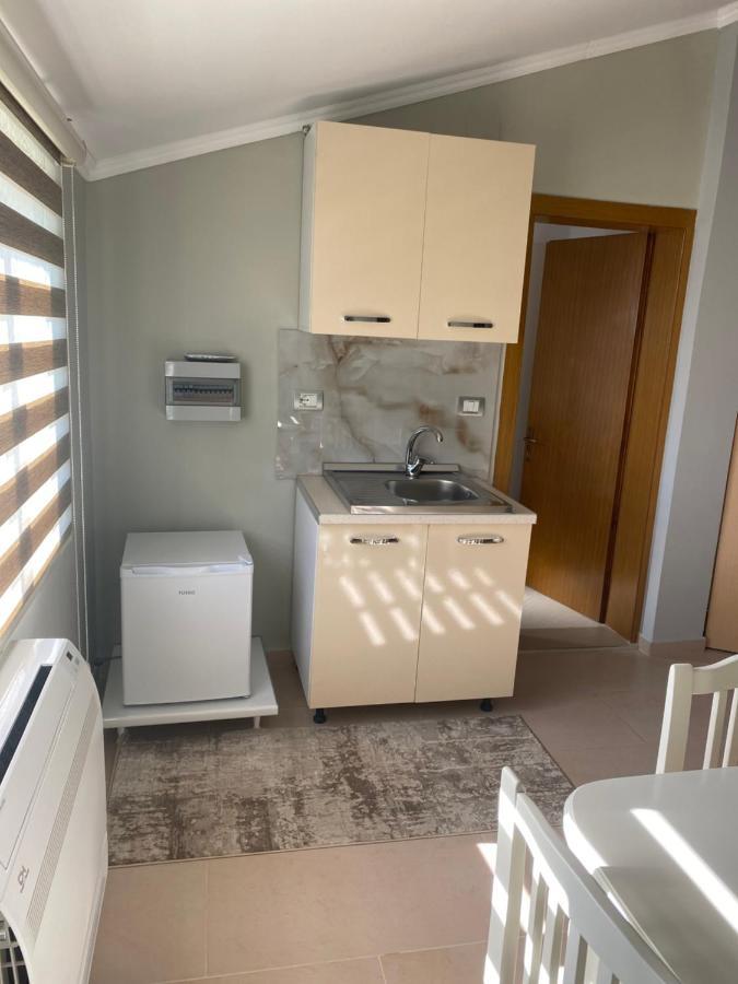 Cozy Guesthome Korce Eksteriør bilde