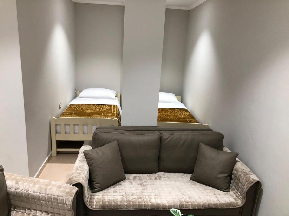 Cozy Guesthome Korce Eksteriør bilde